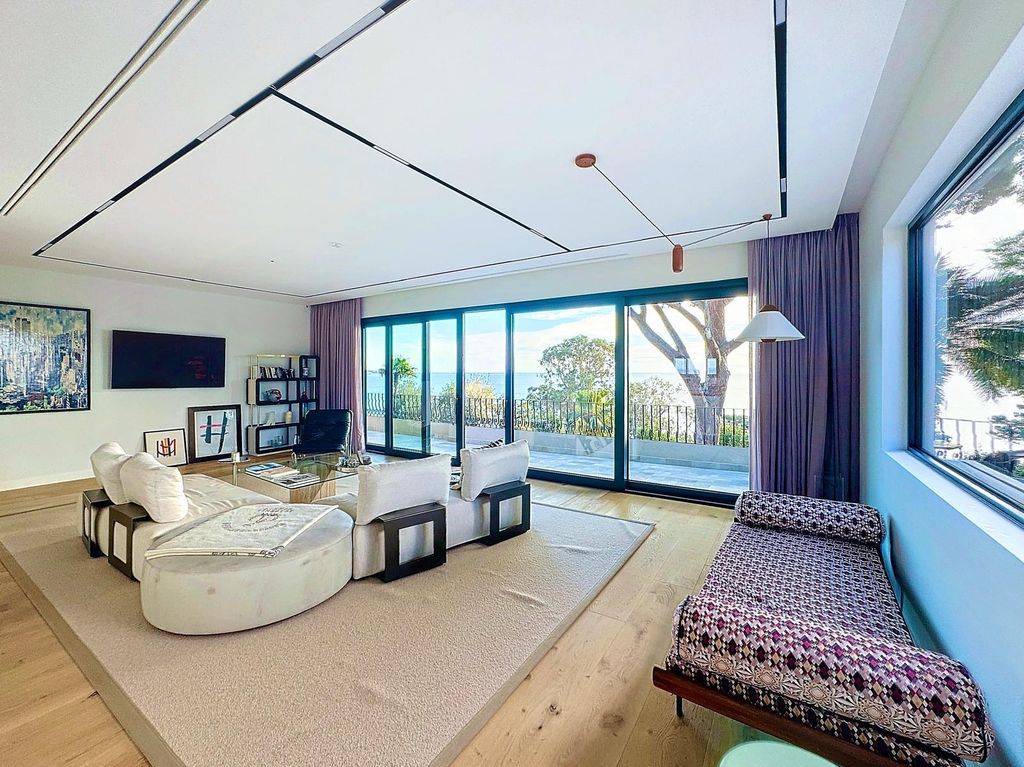 6-bedroom-luxury-Villa-for-sale-in-Cannes-France7.jpg