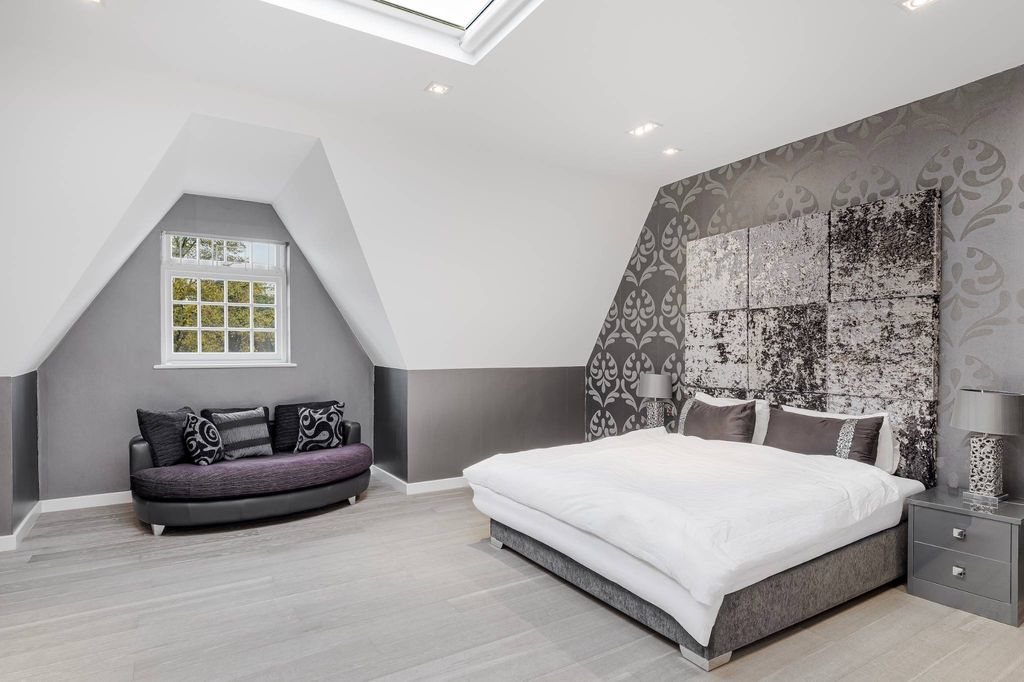 Luxury-Detached-House-for-sale-in-London-England8.jpg